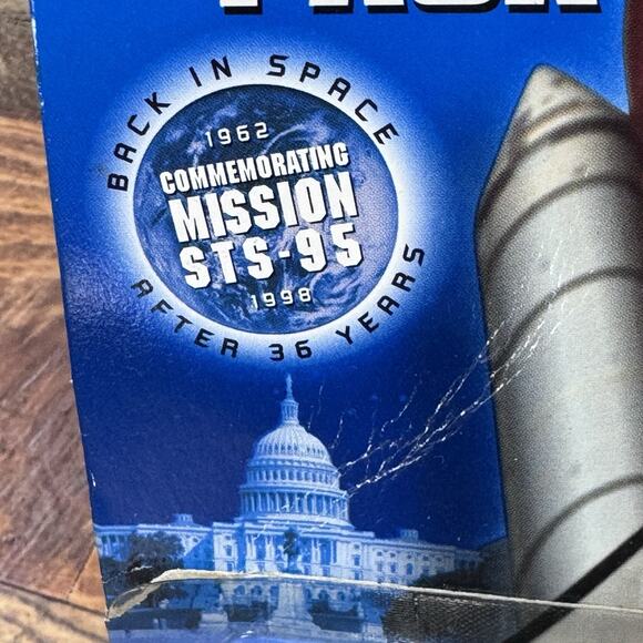 Hot Wheels Action Pack John Glenn, Friendship 7, Shuttle Discovery 1:64 C4-87 - Picture 4 of 6